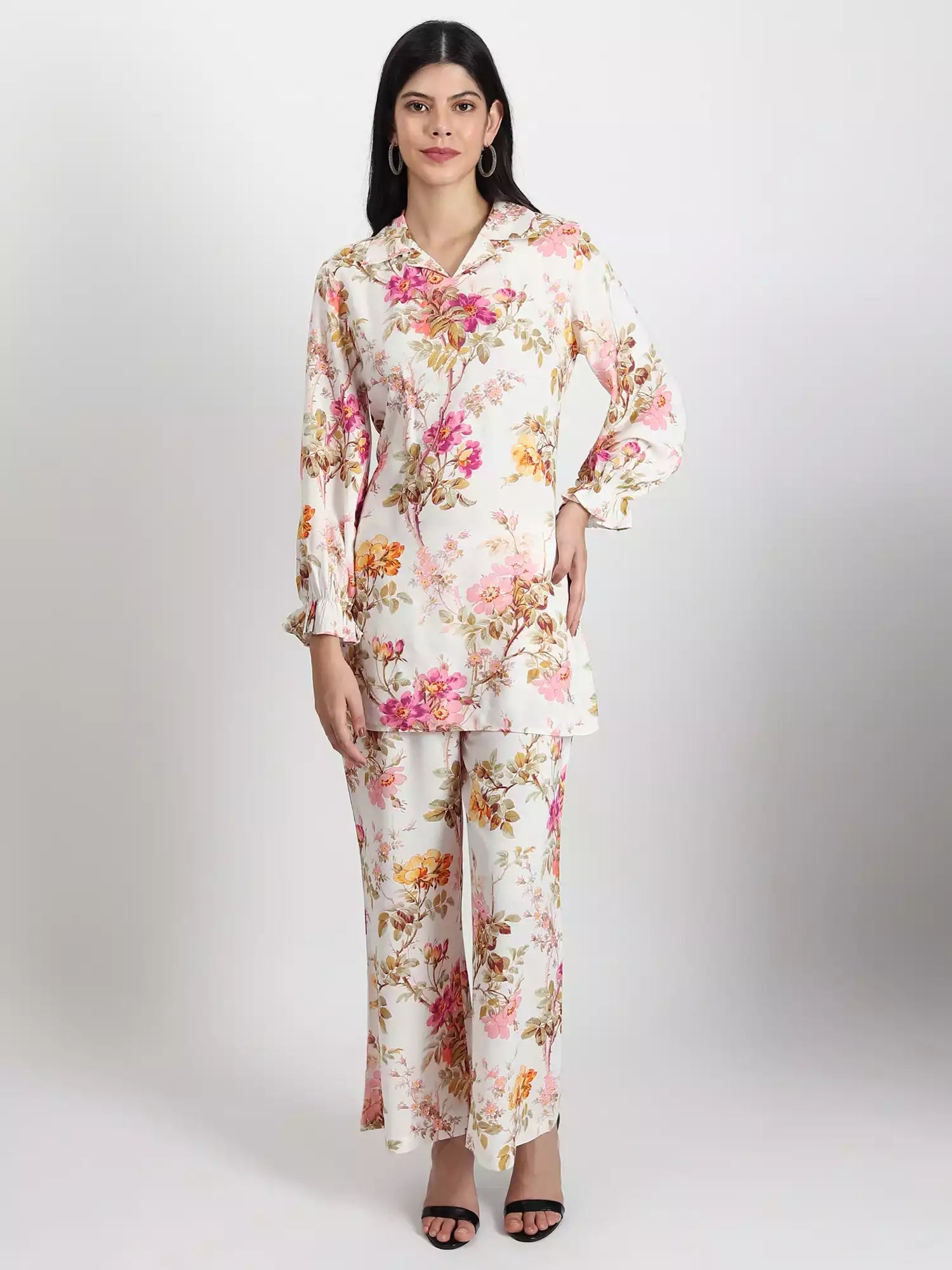 Women White floral with collar co-ord set - GargiStyle