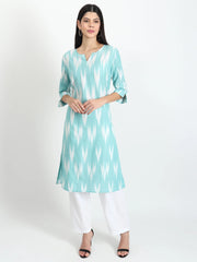 Women's blue & white cotton ikat kurta - GargiStyle